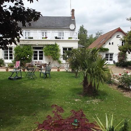 O Tour Du Monde Bed & Breakfast Cellettes  Bagian luar foto