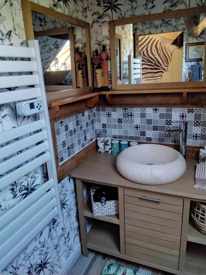O Tour Du Monde Bed & Breakfast Cellettes  Bagian luar foto