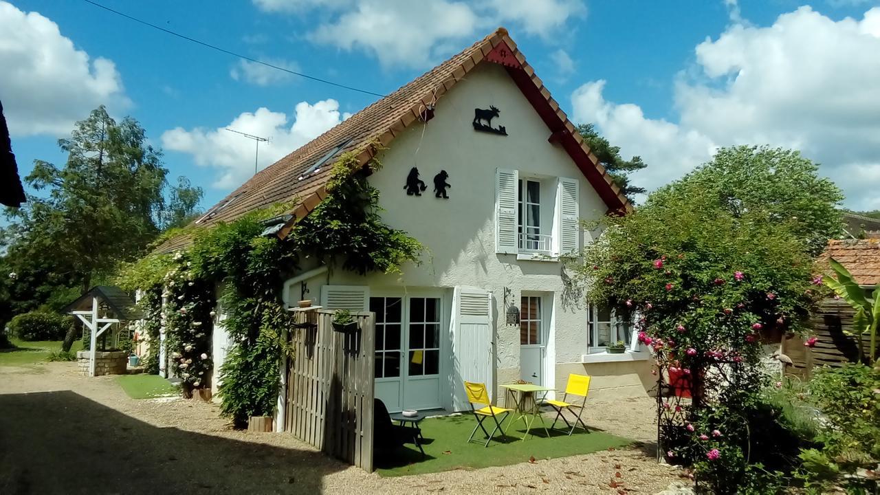 O Tour Du Monde Bed & Breakfast Cellettes  Bagian luar foto