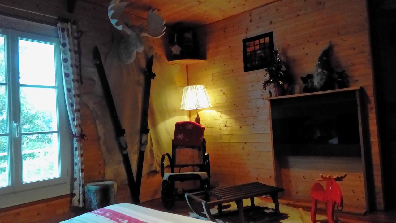 O Tour Du Monde Bed & Breakfast Cellettes  Bagian luar foto